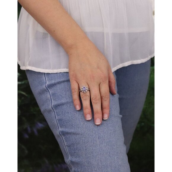 10k White Gold Natural Tanzanite & Diamond Ring Size 6 - Picture 5 of 8